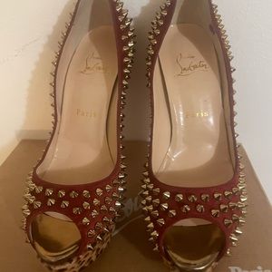 Christian louboutin lady peep spikes